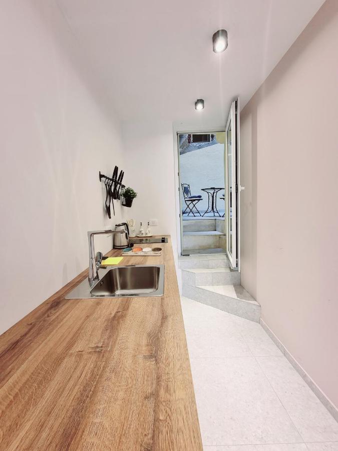 As Deluxe Apartments Пиран Екстериор снимка