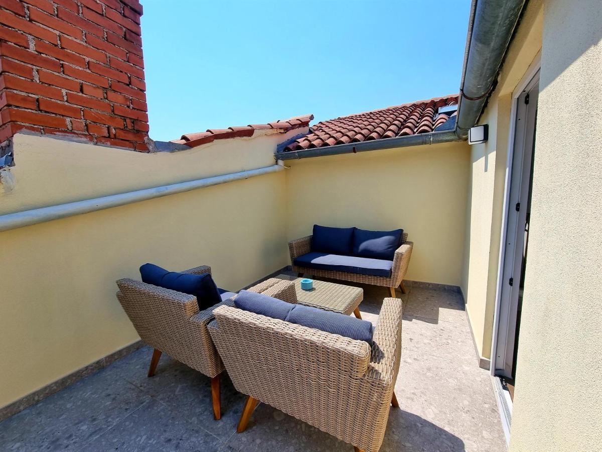As Deluxe Apartments Пиран Екстериор снимка